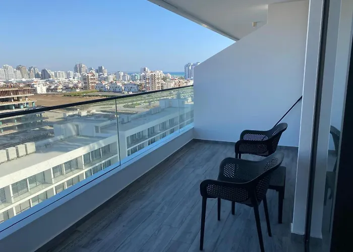 Grand Sapphire Iskele с 161 Apartament Larnaca