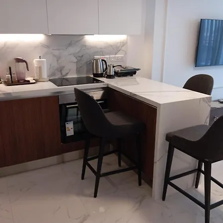 Grand Sapphire Iskele с 161 Apartamento Larnaca
